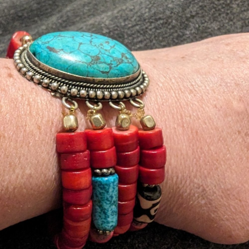 Vintage Native American Bracelet- Turquoise and Silver